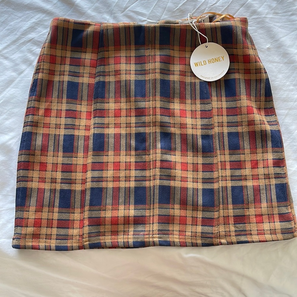 Cute plaid mini skirt